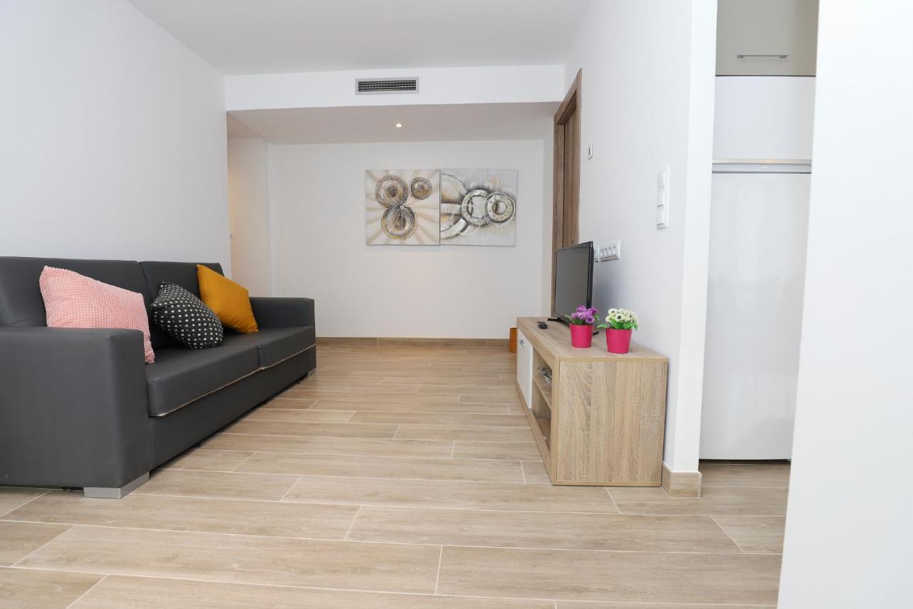 קמברילס Apartaments Agneta - Rem מראה חיצוני תמונה